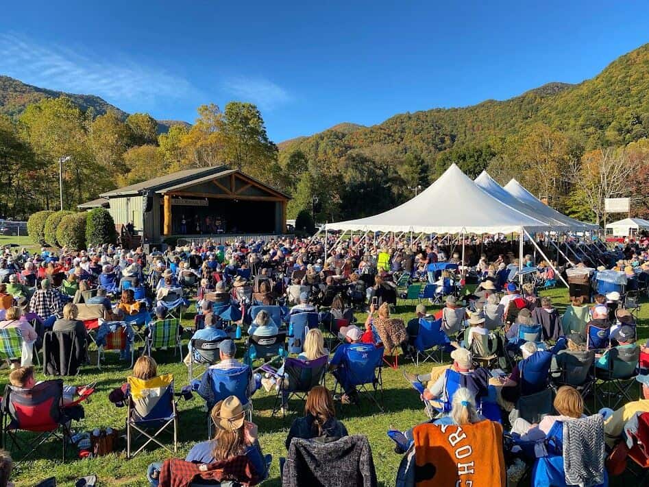 Crowd-at-2022-Bluegrass-festival, photograph by Lauren A. Medford